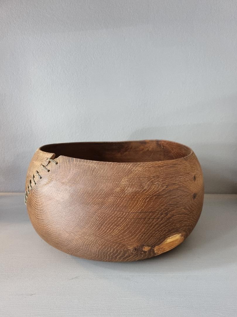 The Wood Hunter - Oak bowl 25